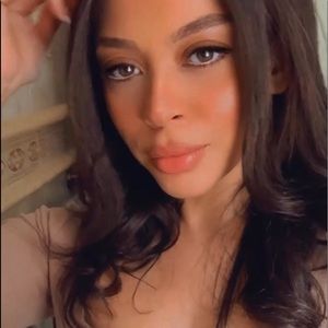 Meet your Posher, Natalie